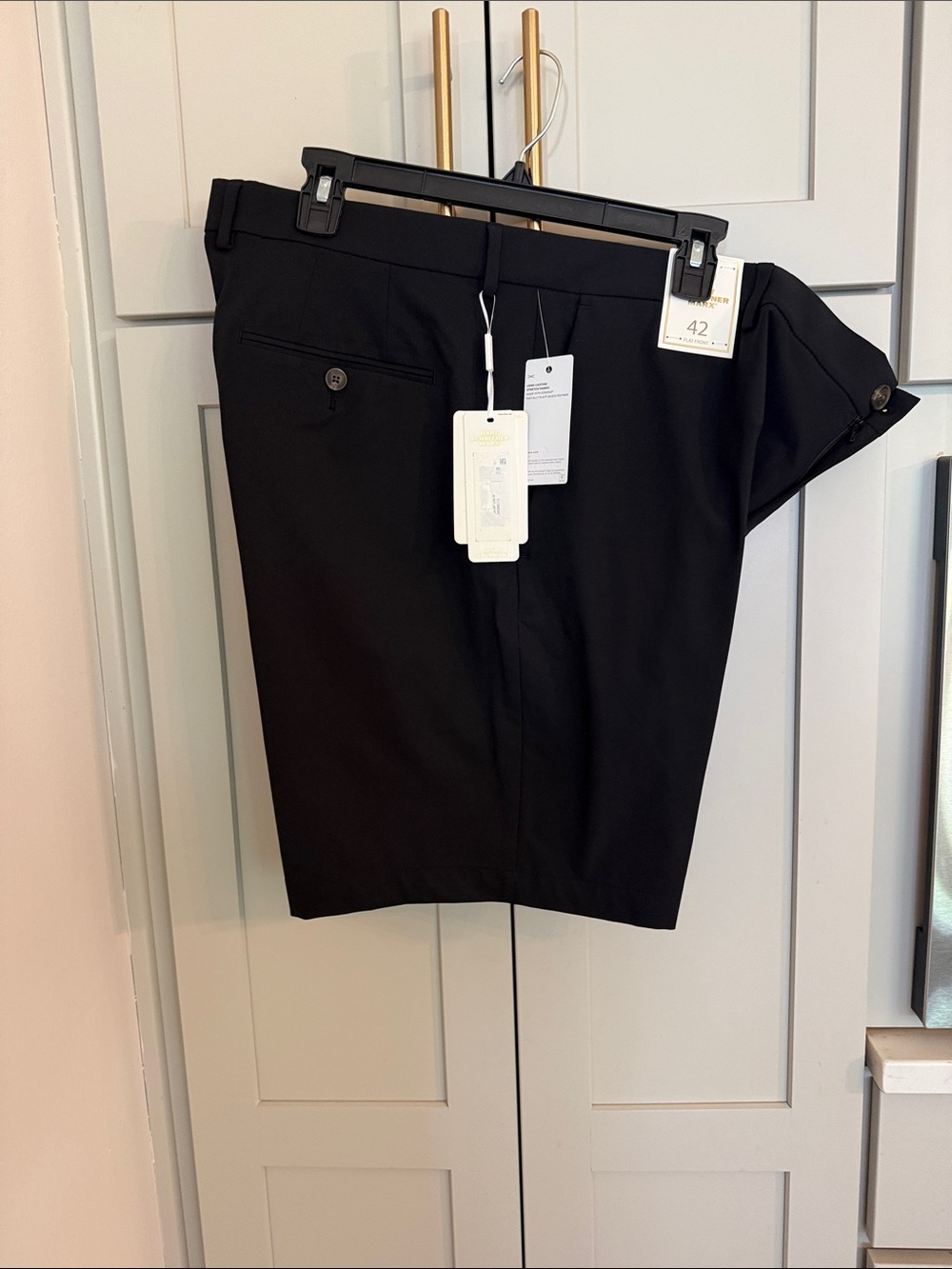 Hart Schaffner Marx Men’s Black Sorona Solid Flat Front Dress Shorts 42" Waist